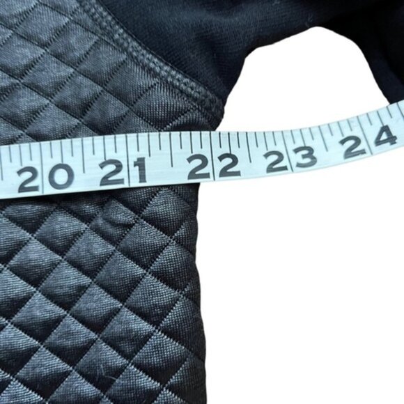 Love Moschino Quilted Pullover Sweatshirt in Black Women Size 8 - Picture 4 of 7